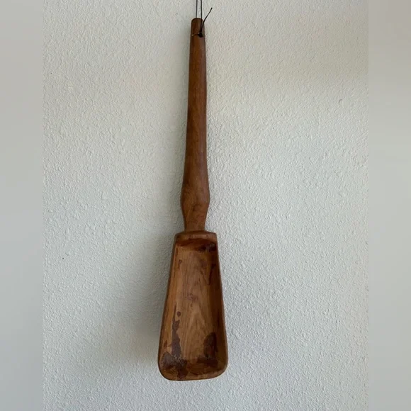 Primitive Antique Wooden Grain Scooper 19in Long - Picture 1 of 1